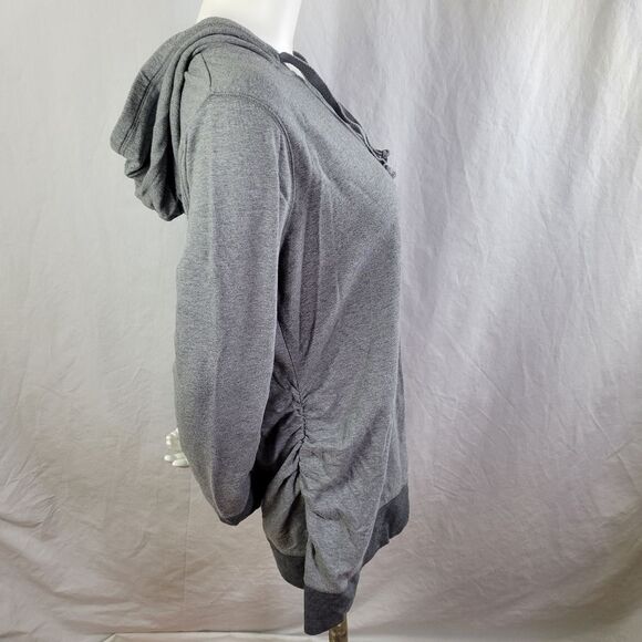 Liz Lange Gray Hooded Sweatshirt Tunic - Picture 4 of 8